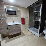 Quarto em Acomodações Particulares Soulnest Peace Bedroom In Shared Flat Qbajjar