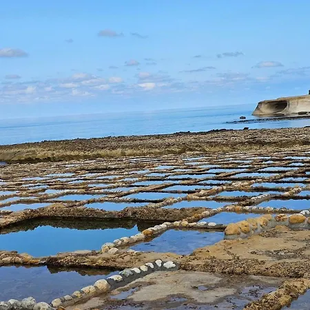 Soulnest Peace Bedroom In Shared Flat Δωμάτια σε οικογενειακή κατοικία *