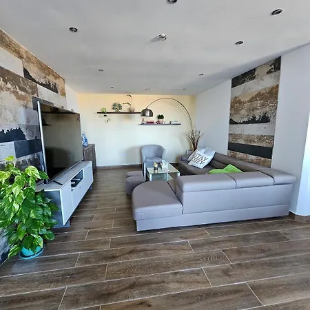 Soulnest Peace Bedroom In Shared Flat * Qbajjar