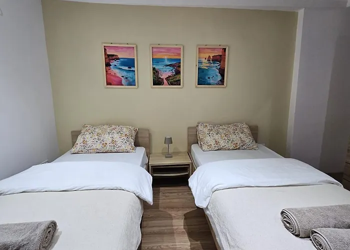 Проживание в семье Soulnest Peace Bedroom In Shared Flat Qbajjar