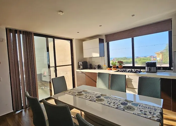 Soulnest Peace Bedroom In Shared Flat *